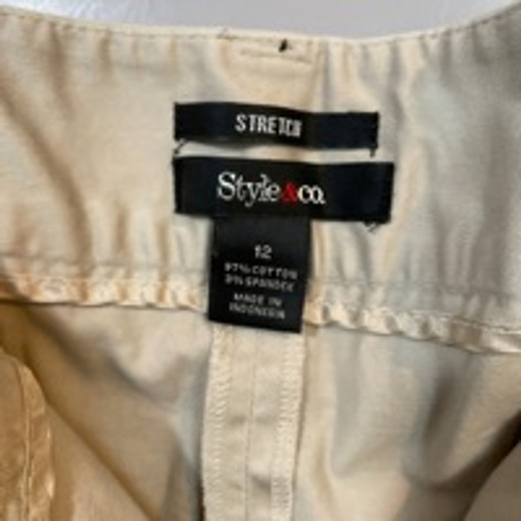 Women's Style & Co Beige Cropped Pants Size 12 - Picture 3 of 3